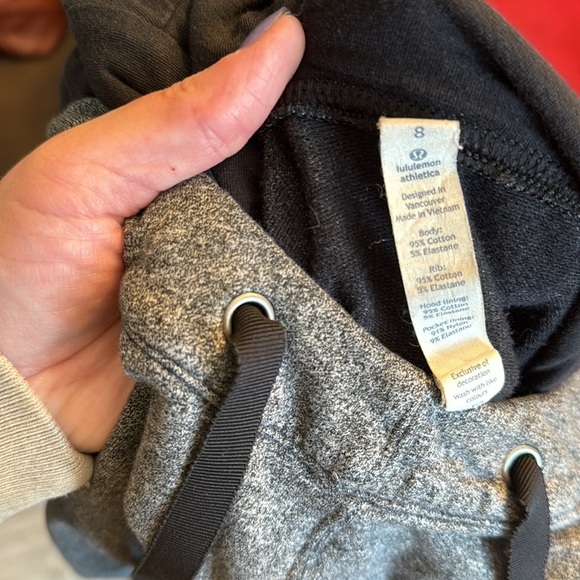 Lululemon hoodie - Picture 4 of 4